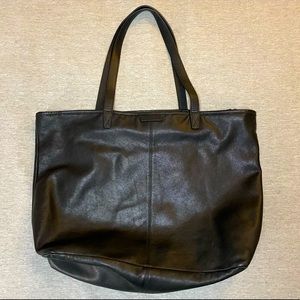 Leatherology Downtown Tote, Black